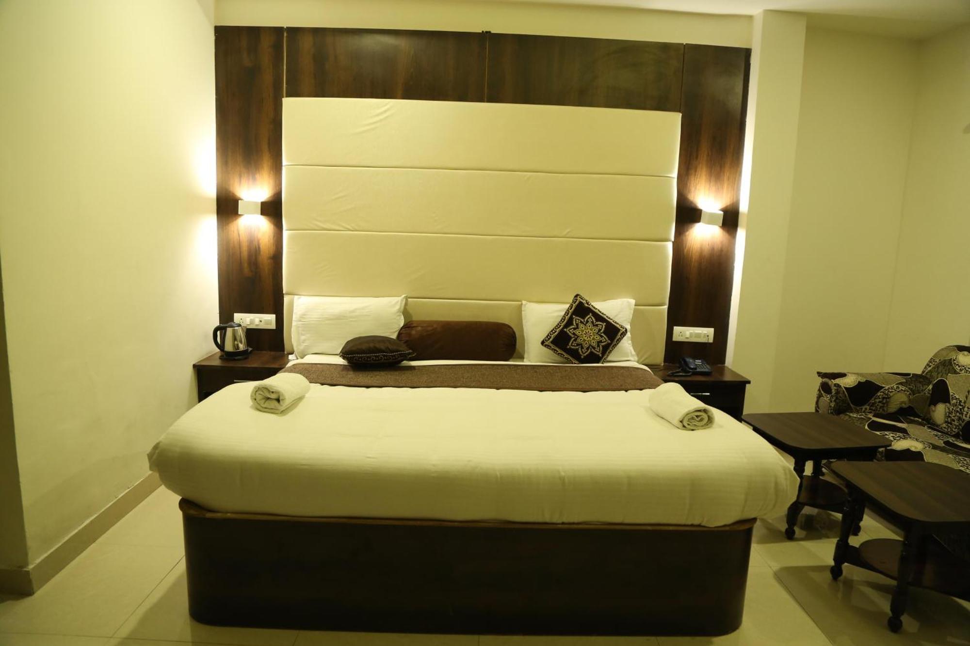 Hotel Krishna Palace Udaipur Eksteriør bilde