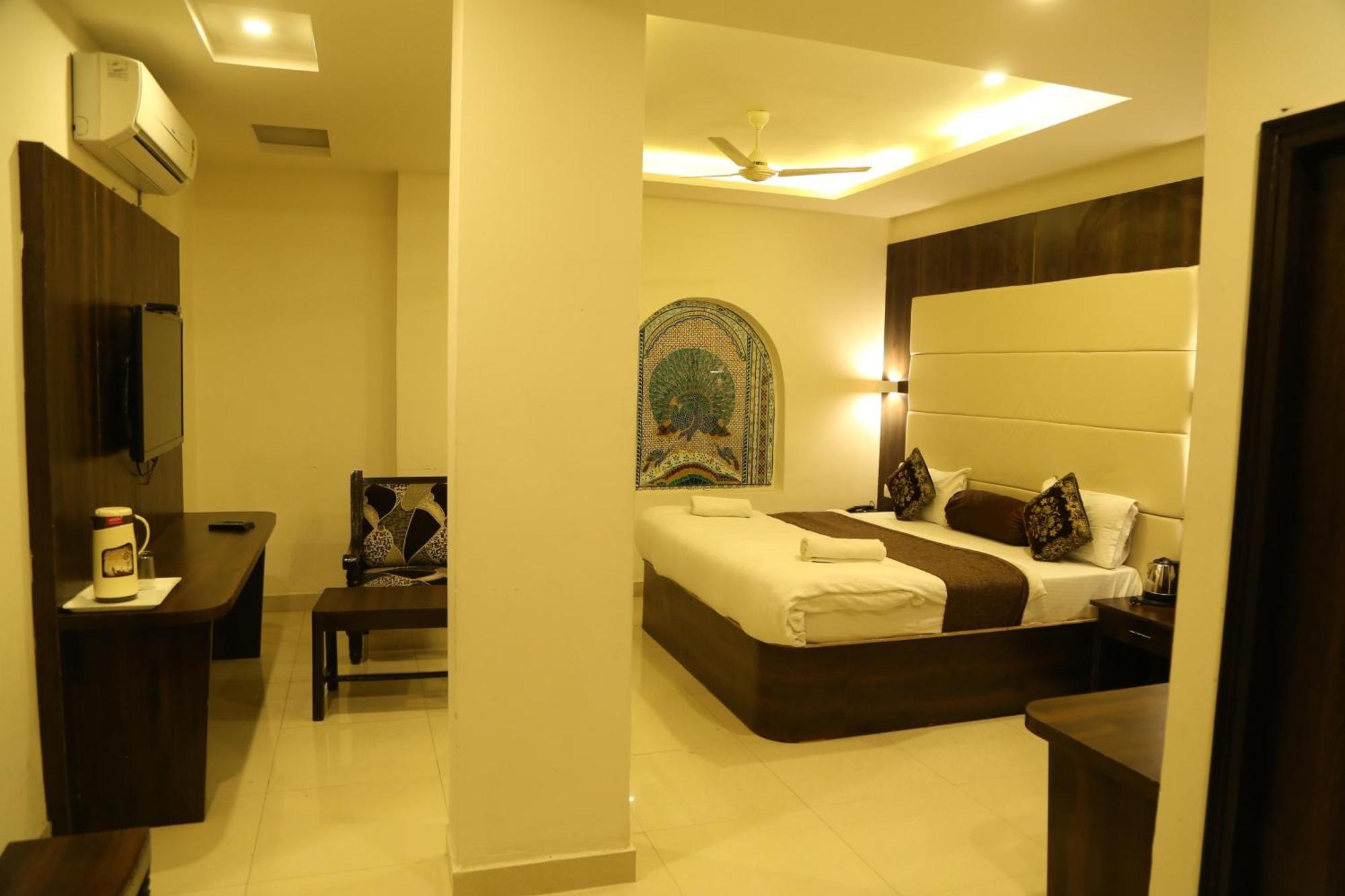Hotel Krishna Palace Udaipur Eksteriør bilde