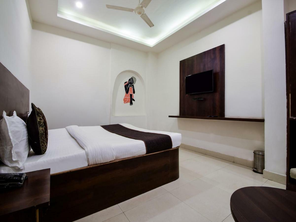 Hotel Krishna Palace Udaipur Eksteriør bilde