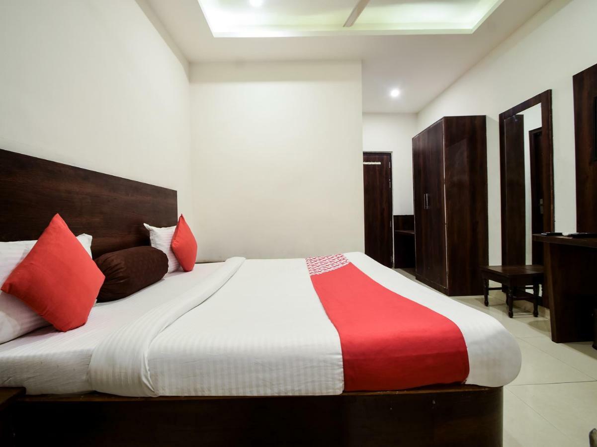 Hotel Krishna Palace Udaipur Eksteriør bilde