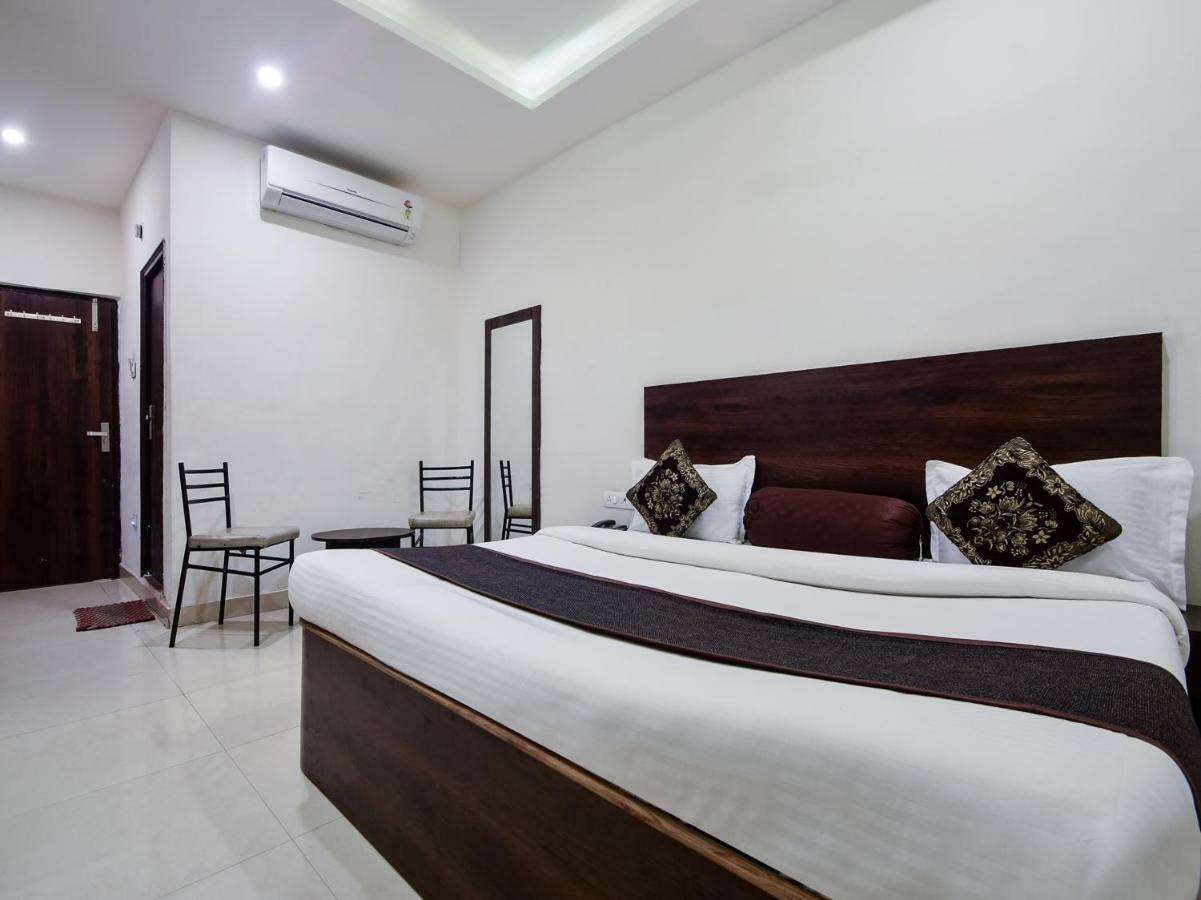 Hotel Krishna Palace Udaipur Eksteriør bilde
