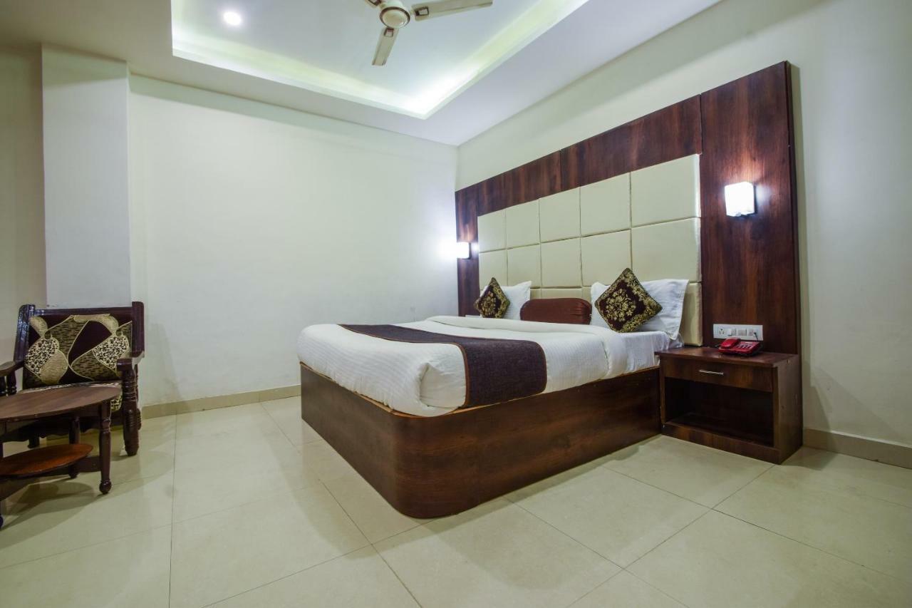 Hotel Krishna Palace Udaipur Eksteriør bilde